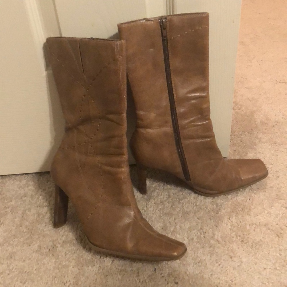 Calf high boot